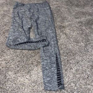 Size: Large 11-13. Color: Light gray and dark gray. Condition: Lightly worn.